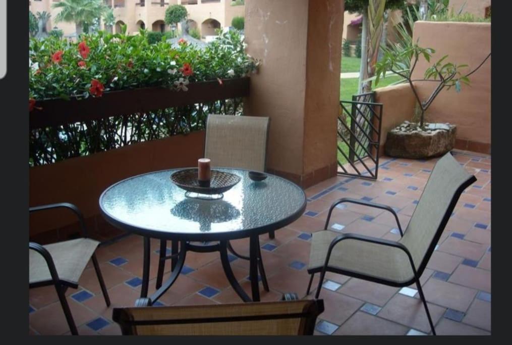 Apartamento Entre Estepona Y Marbella Exterior photo